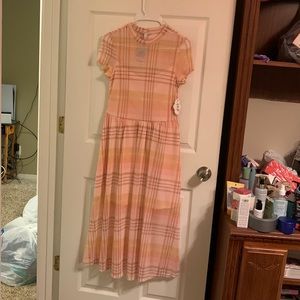 A. U. W dress lace shoulder half lined